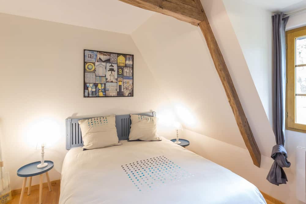 Photo of Bedroom in Val-de-Saane