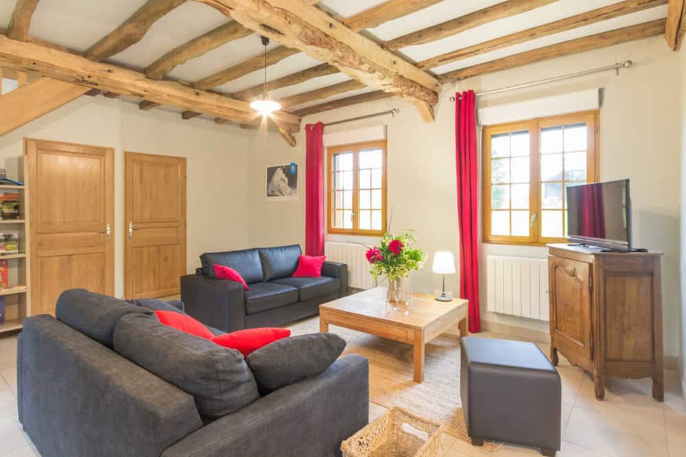 Photo of Livingroom in Val-de-Saane