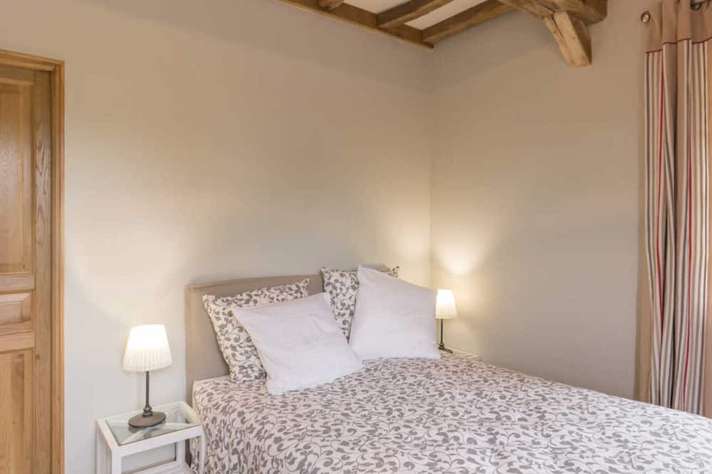 Photo of Bedroom in Val-de-Saane