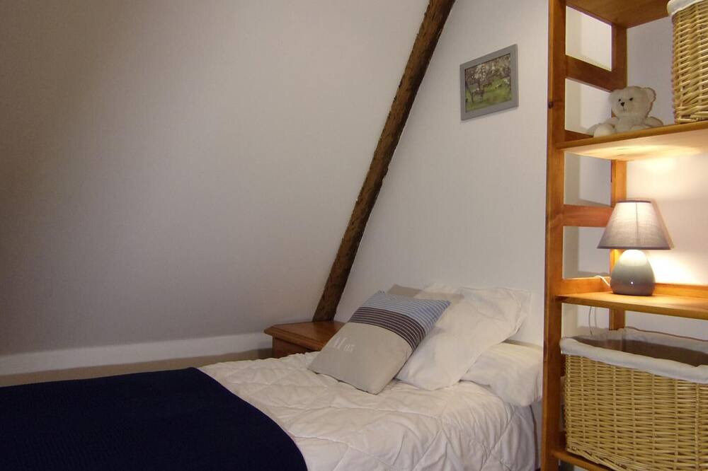 Photo of Bedroom in Petit-Caux