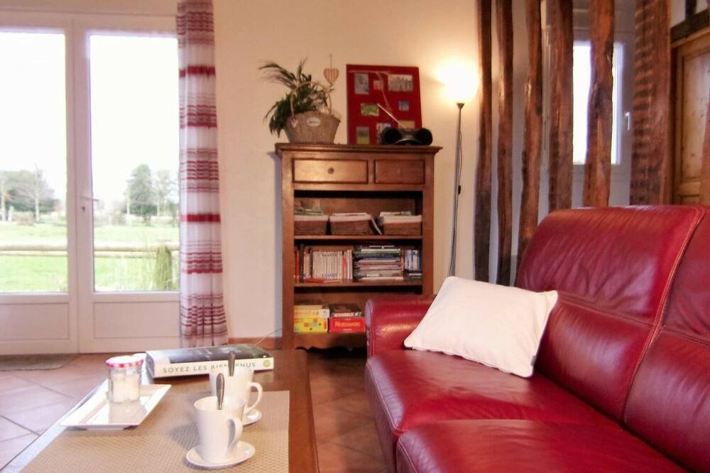 Photo of Livingroom in Petit-Caux
