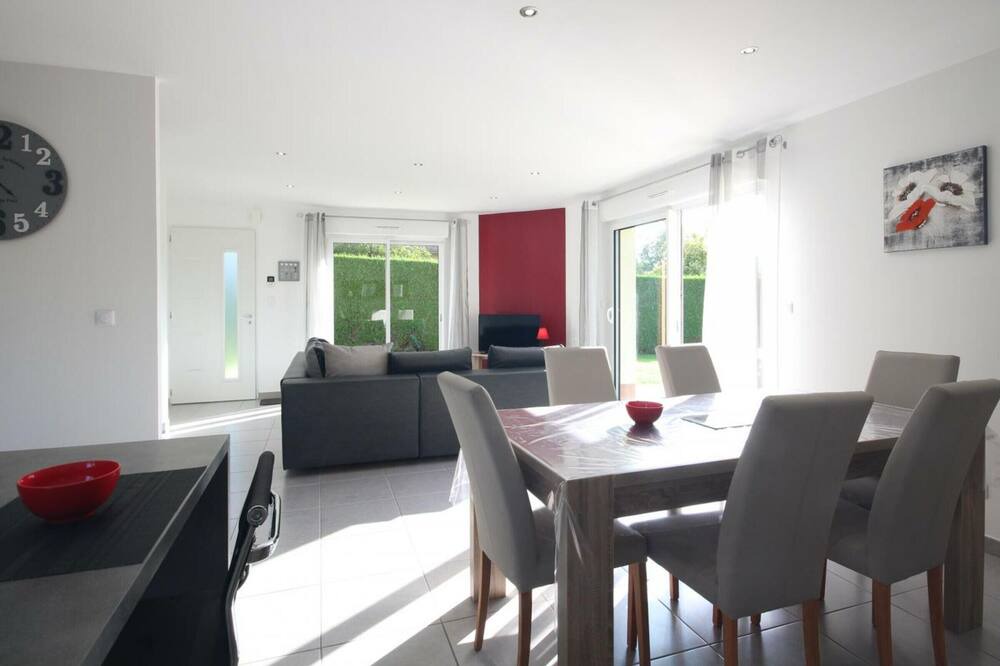 Photo of Livingroom in Muchedent