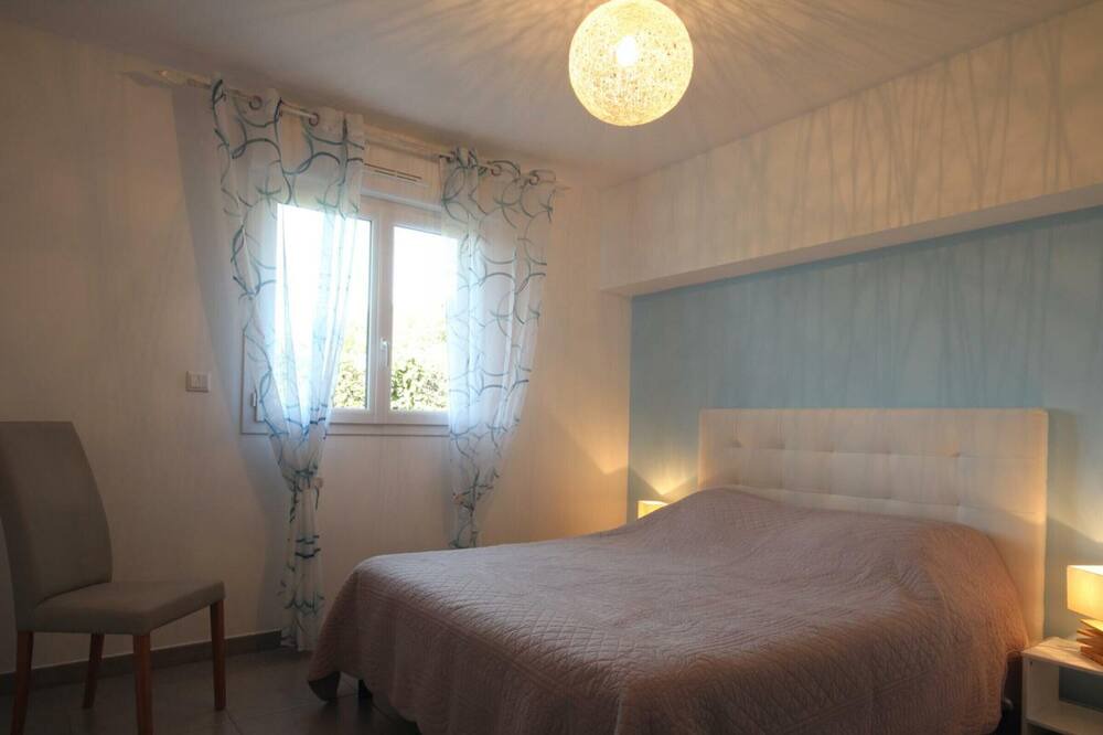 Photo of Bedroom in Muchedent