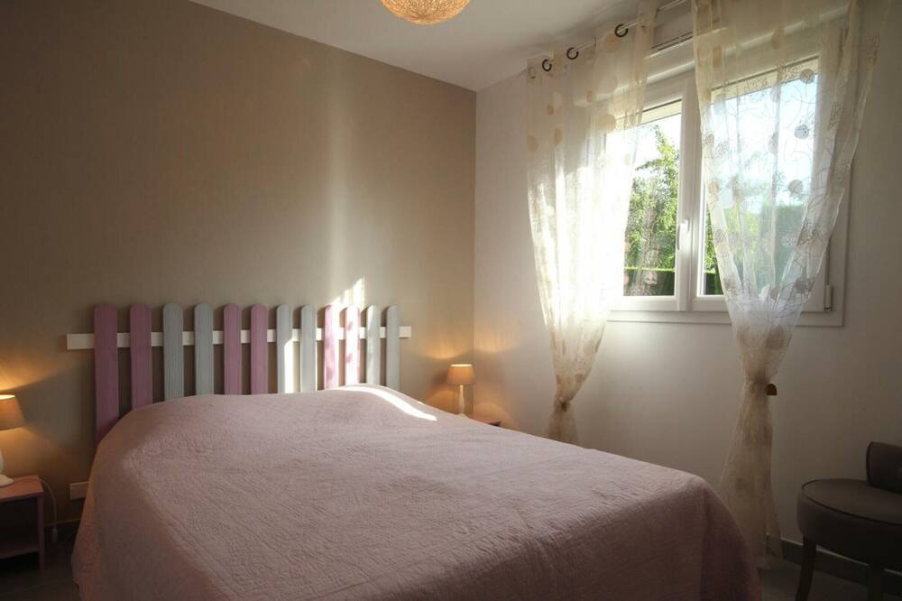 Photo of Bedroom in Muchedent