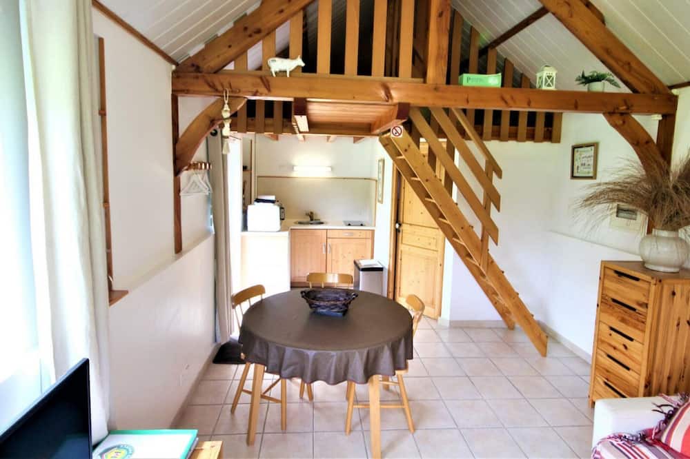 Photo of Livingroom in La Mailleraye-sur-Seine