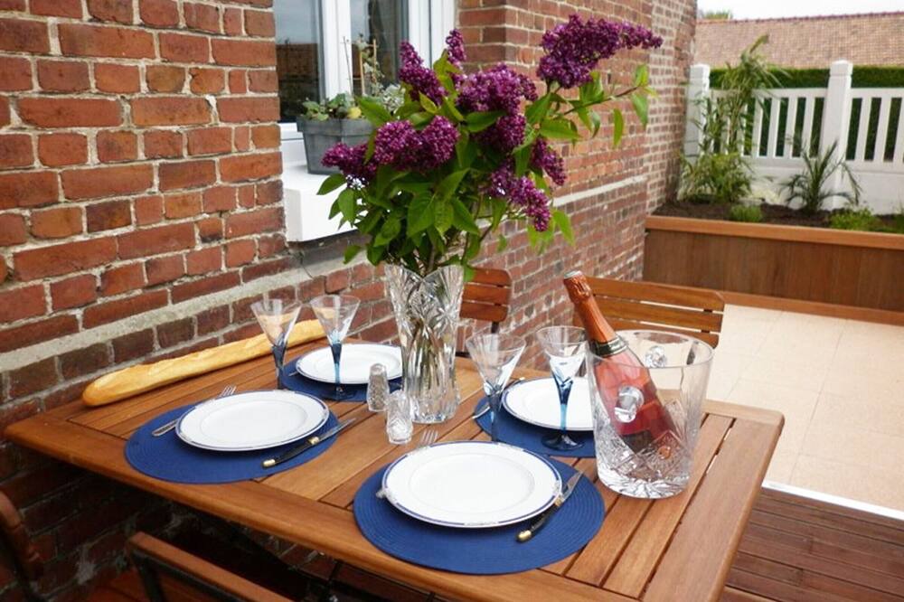 Photo of Others in Eu