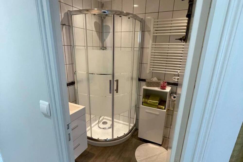 Photo of Bathroom in Eu