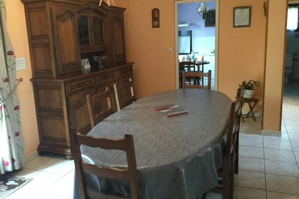 Photo of Kitchen in Mortemer