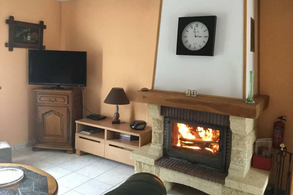 Photo of Livingroom in Mortemer