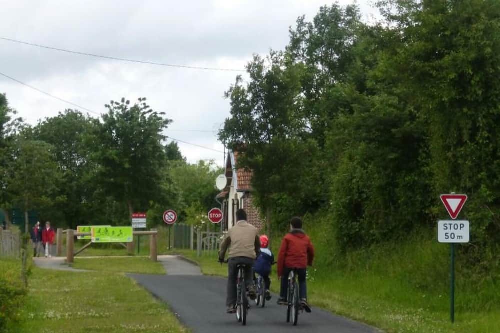 Photo of Others in Mortemer