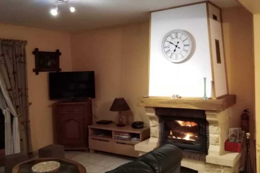 Photo of Livingroom in Mortemer