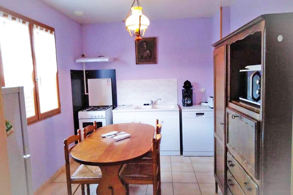 Photo of Kitchen in Mortemer