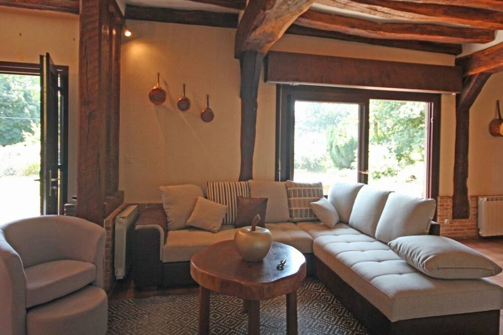 Photo of Livingroom in Blosseville