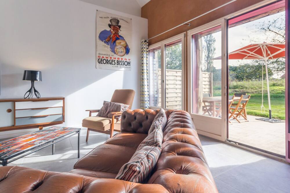 Photo of Livingroom in Saint-Jouin-Bruneval
