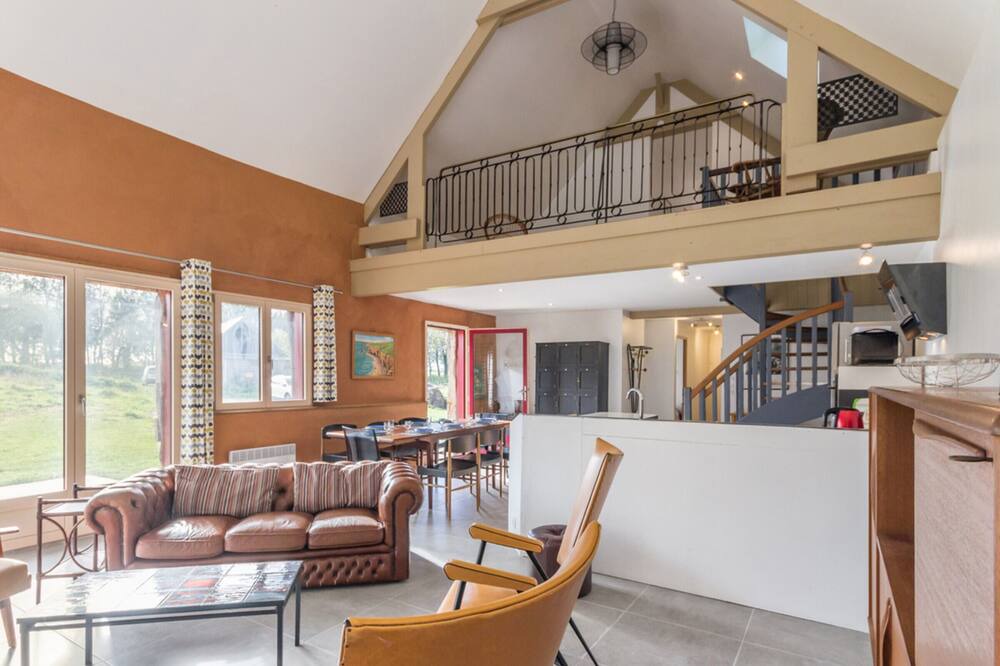 Photo of Livingroom in Saint-Jouin-Bruneval