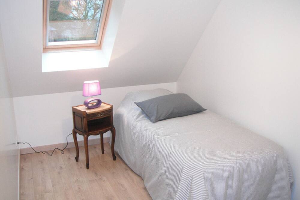 Photo of Bedroom in Criquetot-lʼEsneval
