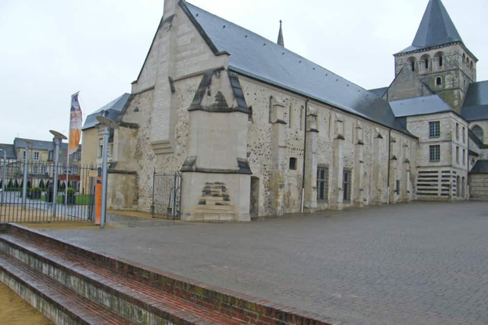 Photo of Outdoor in Rolleville