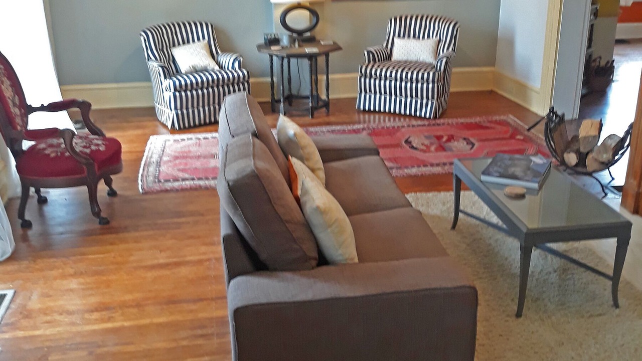 Photo of Livingroom in Granville South