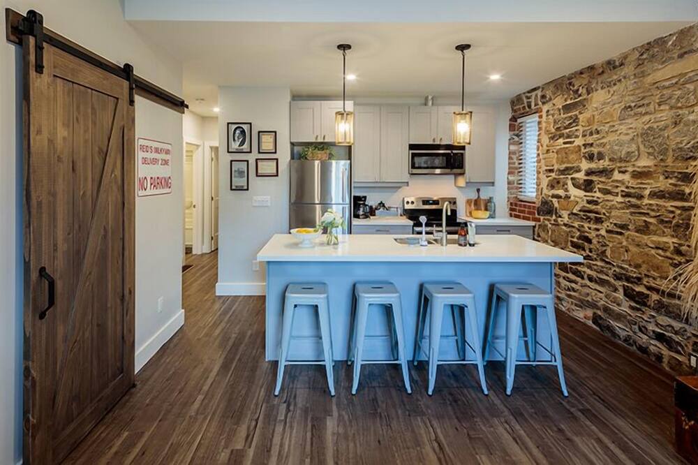 Photo of Kitchen in Inner Harbour