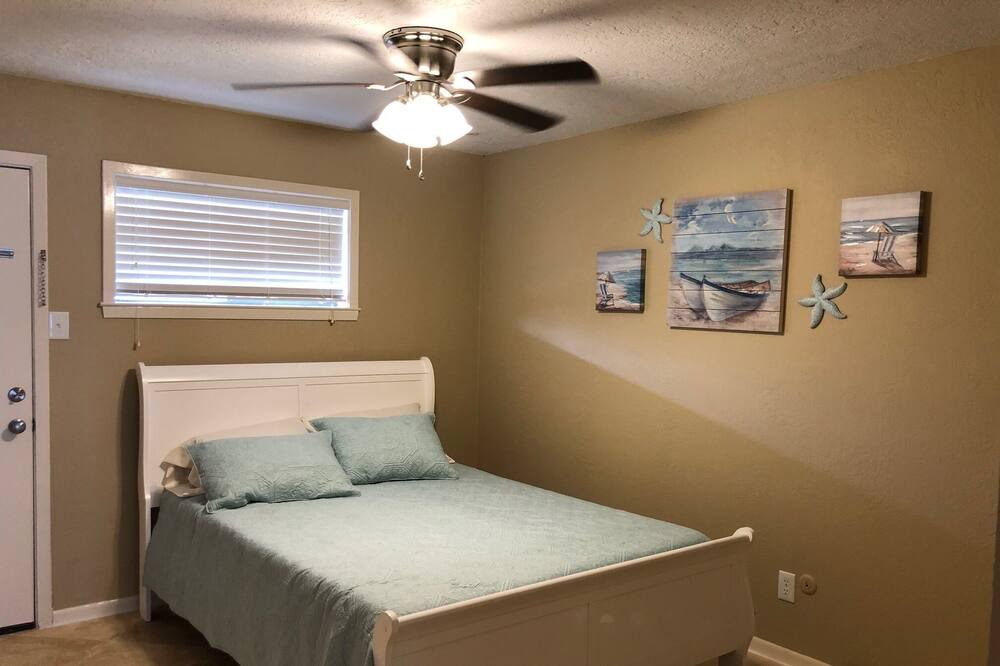 Photo of Bedroom in Port Arthur