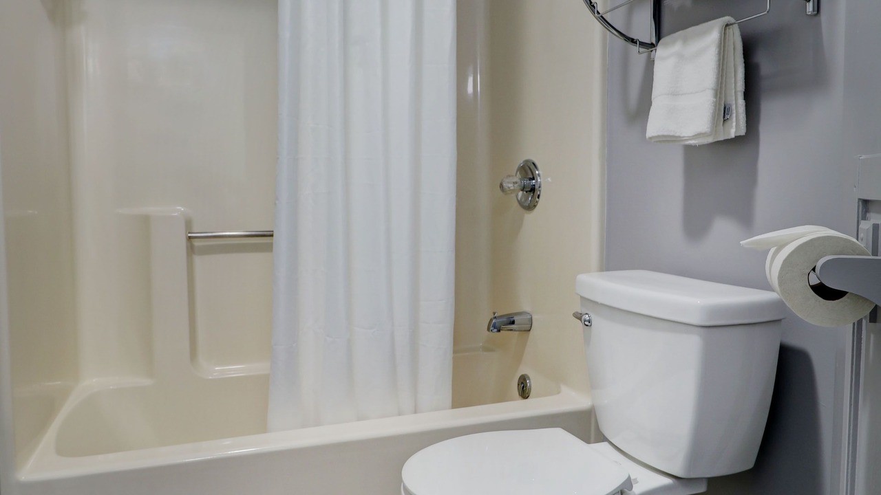 Photo of Bathroom in Canaan