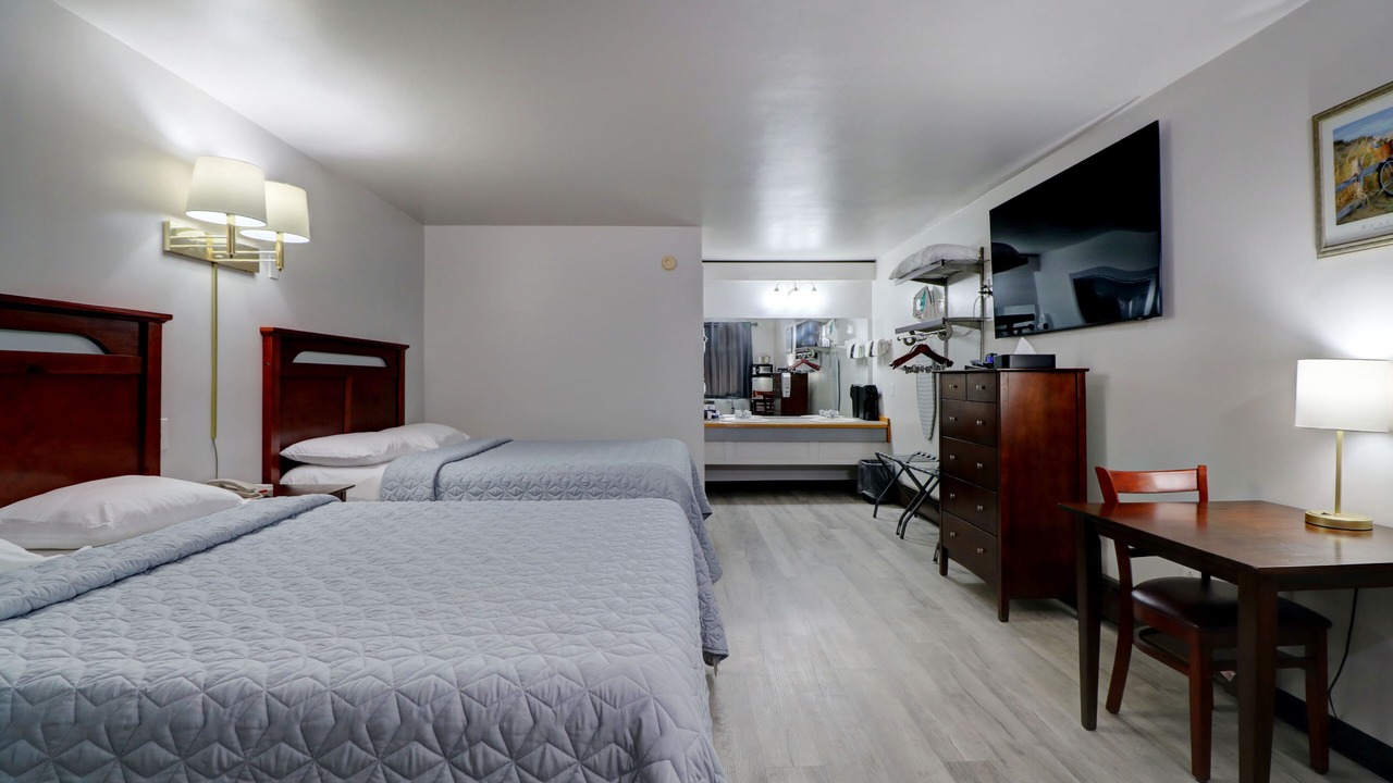 Photo of Bedroom in Canaan