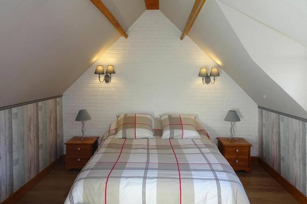 Photo of Bedroom in Les Grandes-Ventes