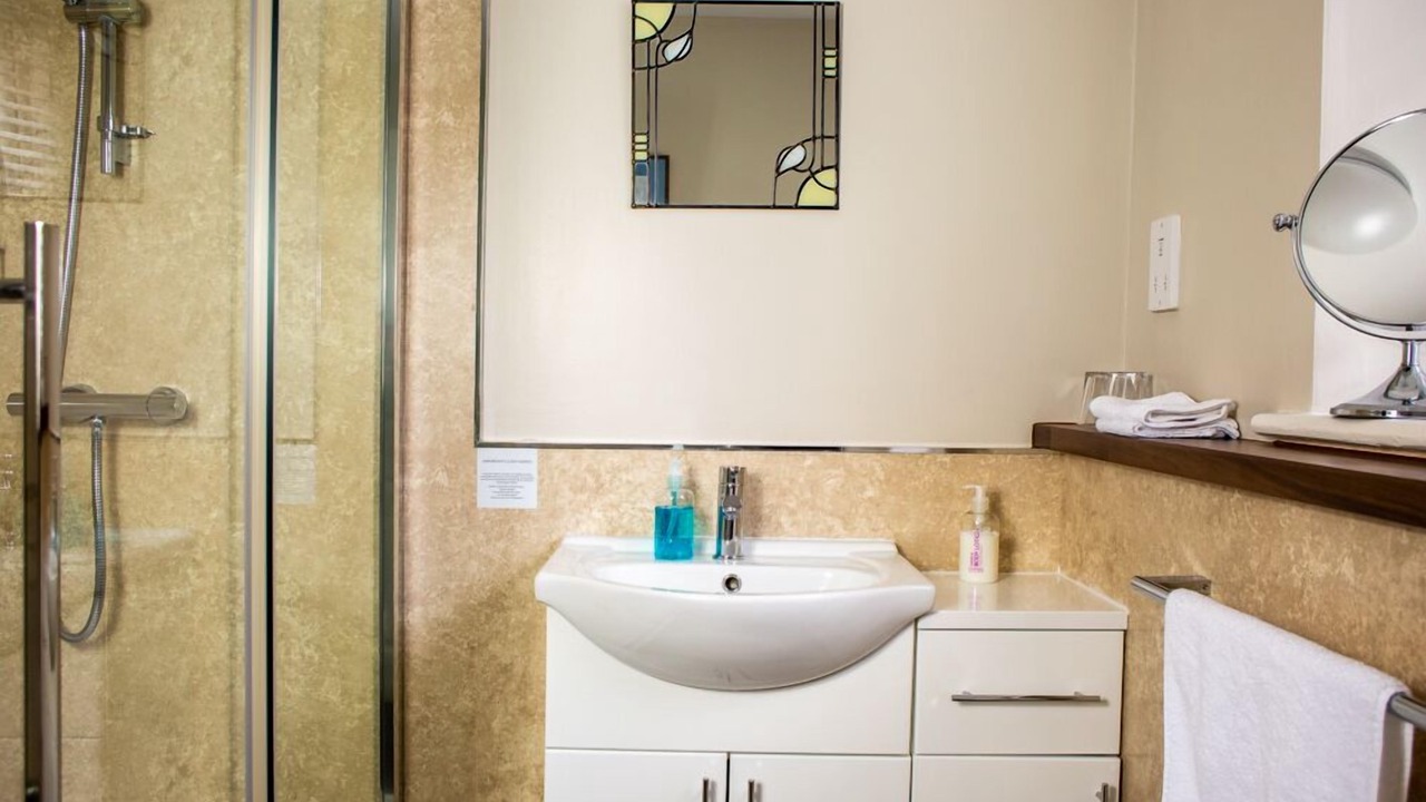 Photo of Bathroom in Haltwhistle