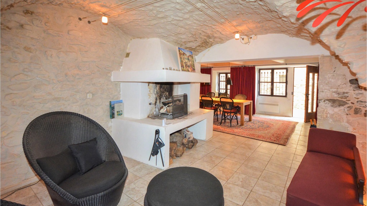 Photo of Livingroom in Aigueze