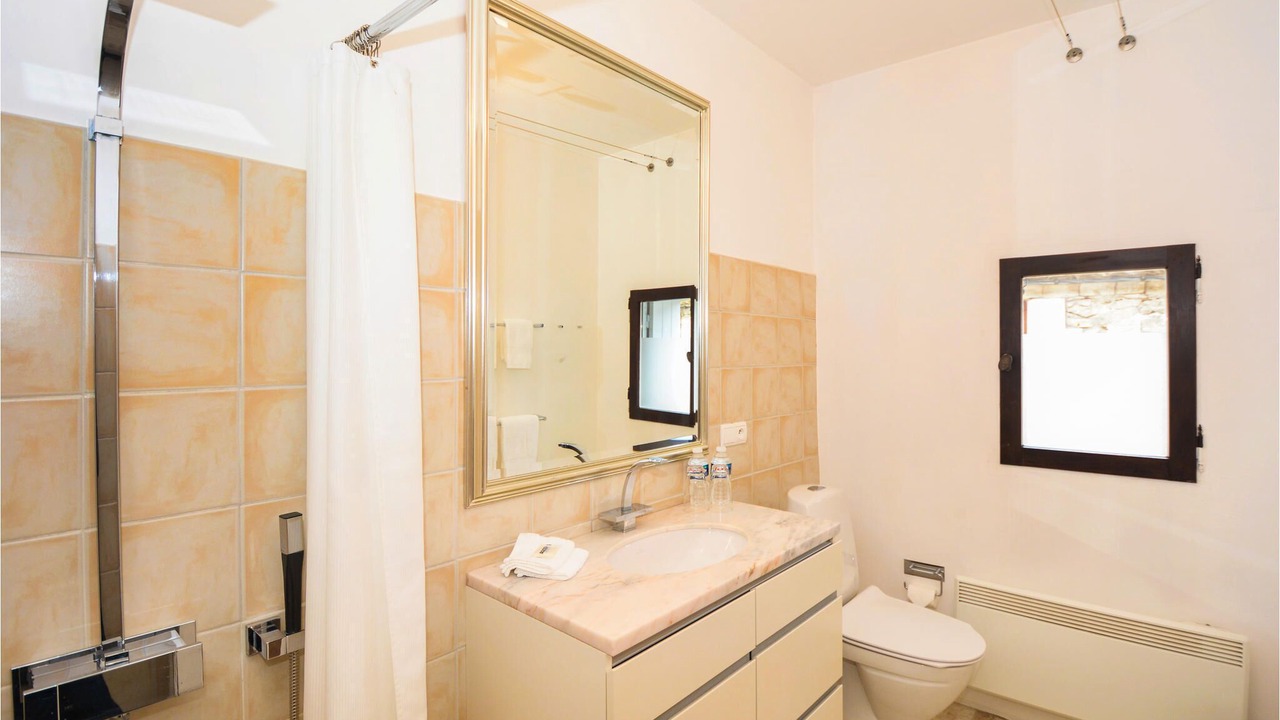 Photo of Others in Aigueze