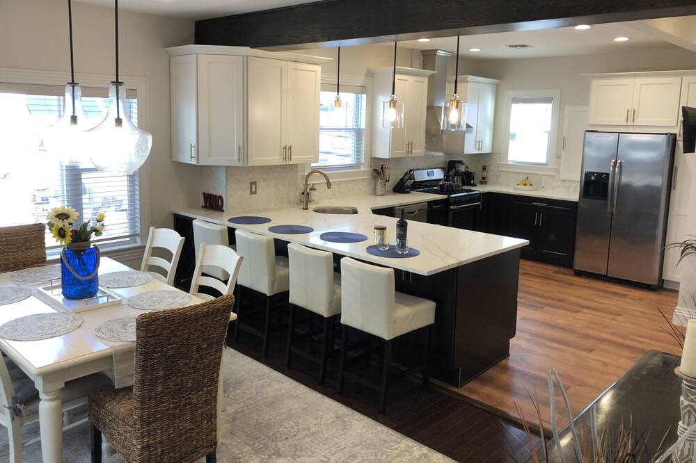 Photo of Kitchen in Lido Beach