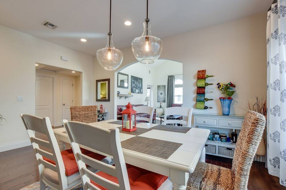Photo of Kitchen in Lido Beach