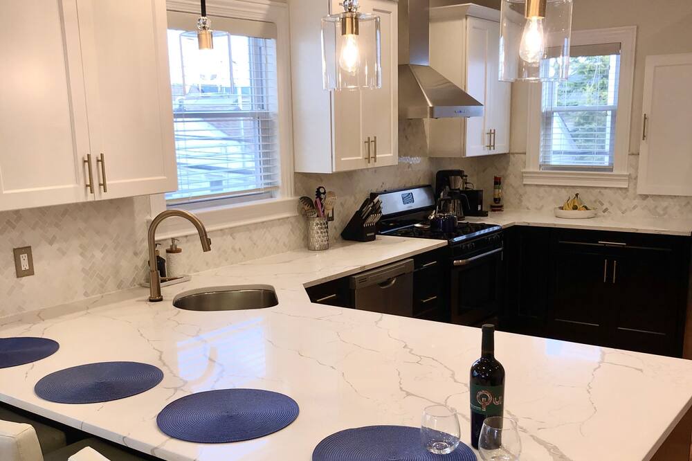 Photo of Kitchen in Lido Beach