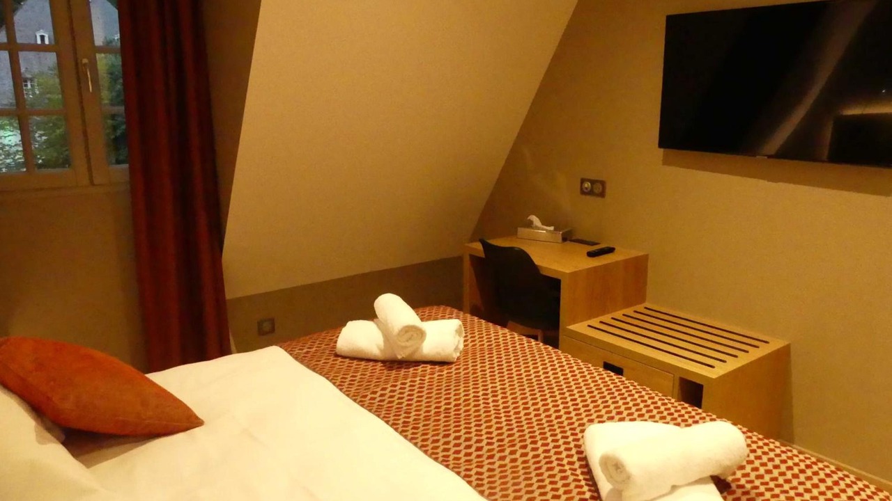 Photo of Bedroom in Bagneres-de-Luchon