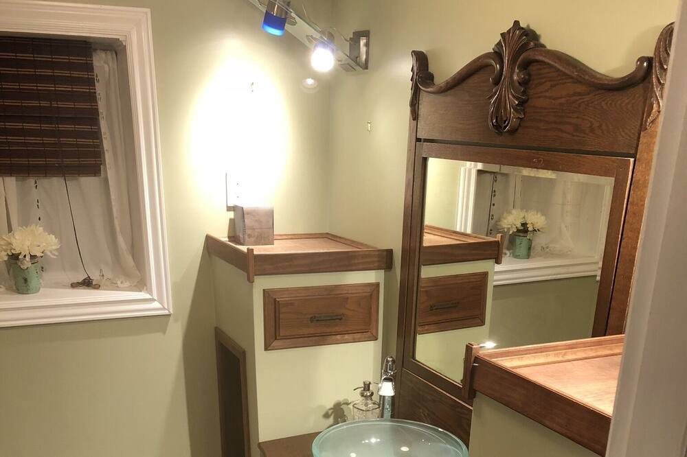 Photo of Bathroom in North Kingstown