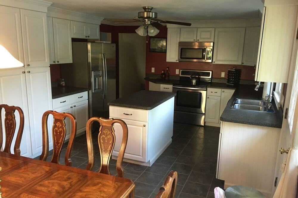 Photo of Kitchen in North Kingstown