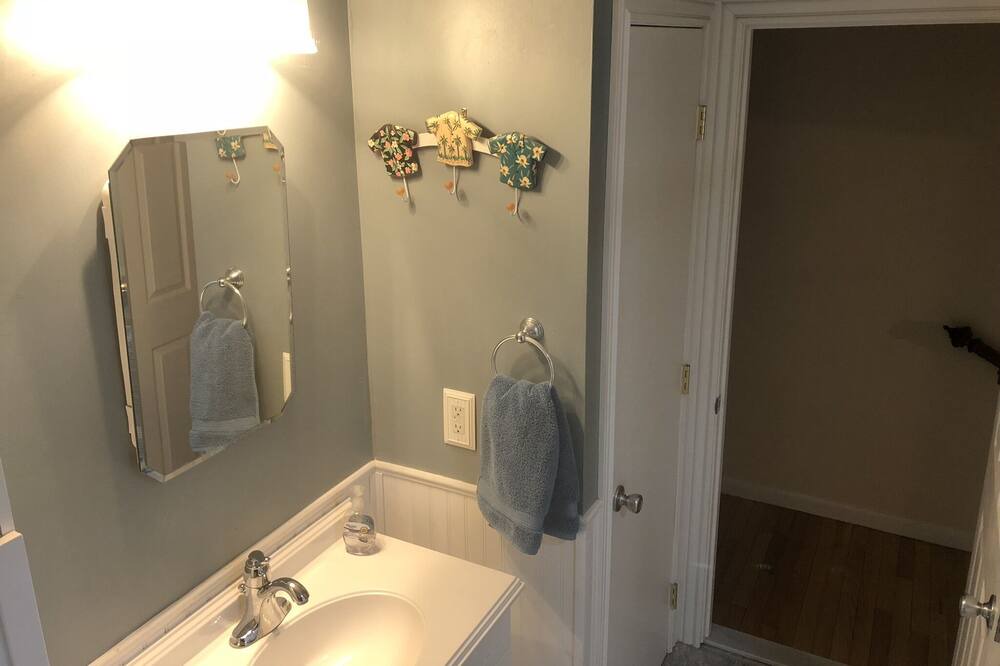 Photo of Bathroom in North Kingstown