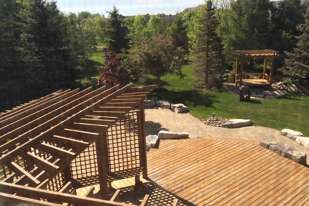 Photo of Outdoor in Thornton