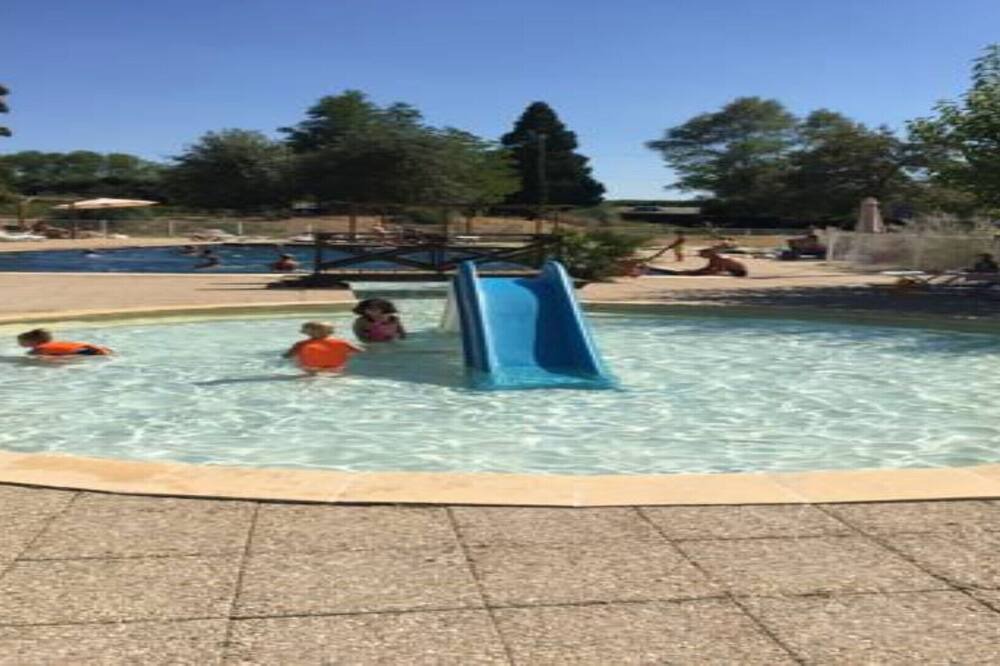 Photo of Outdoor in Lezan