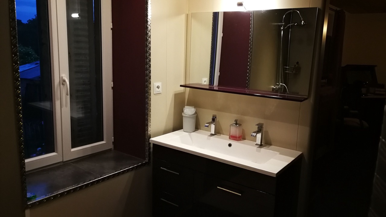 Photo of Bathroom in La Celle