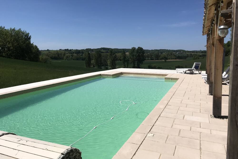 Photo of Outdoor in Paulhiac