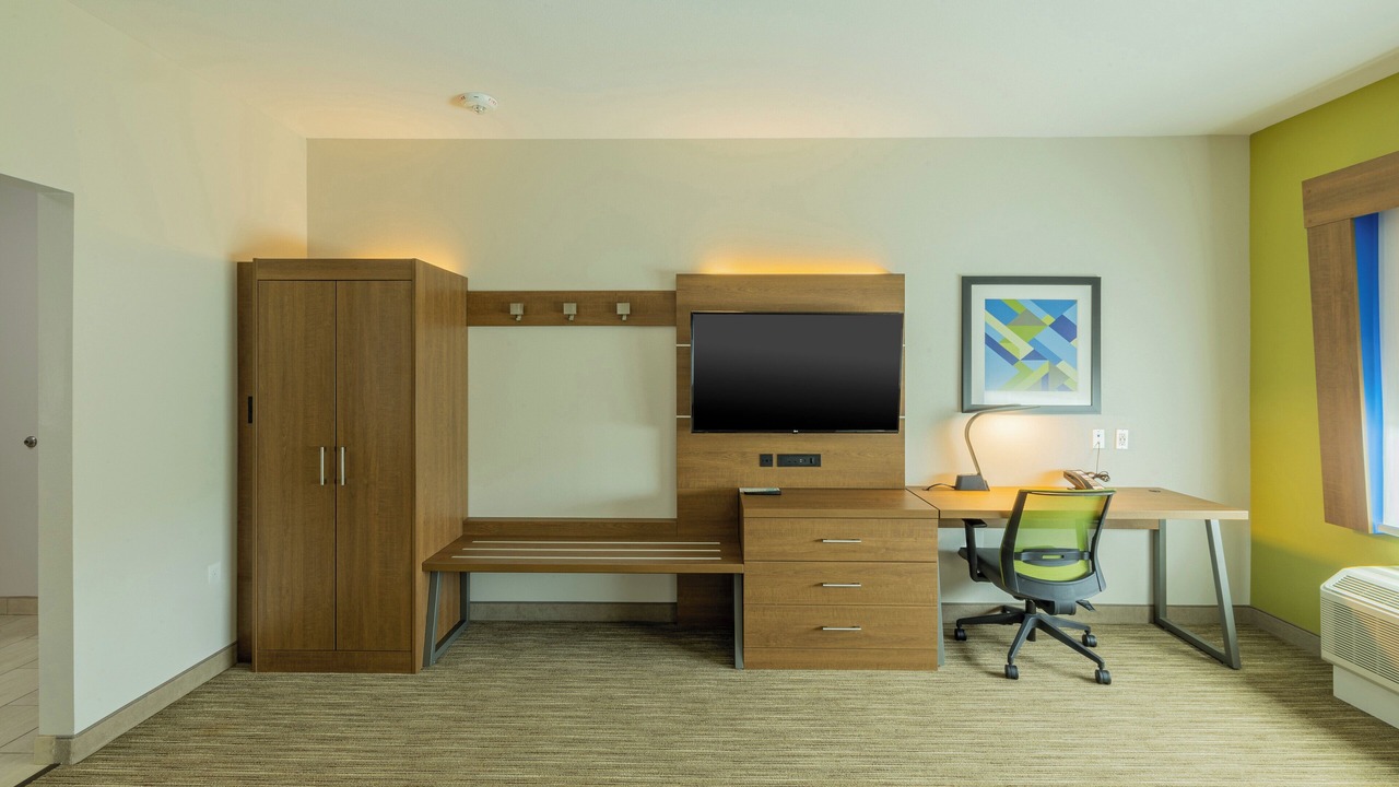 Photo of Bedroom in Lindale
