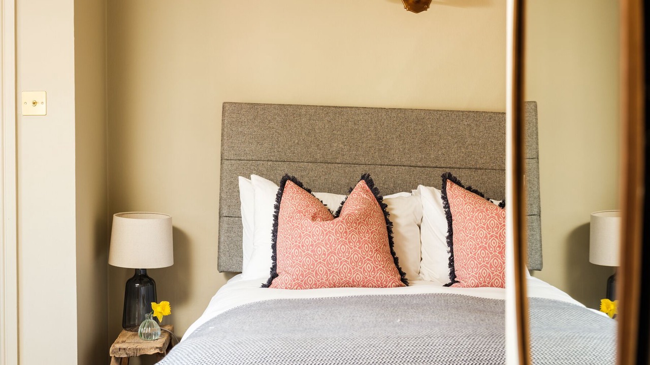 Photo of Bedroom in Hindon