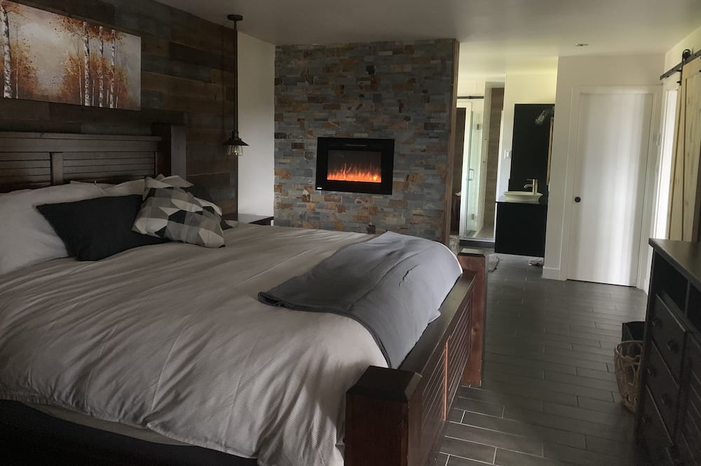 Photo of Bedroom in Lac Beauport