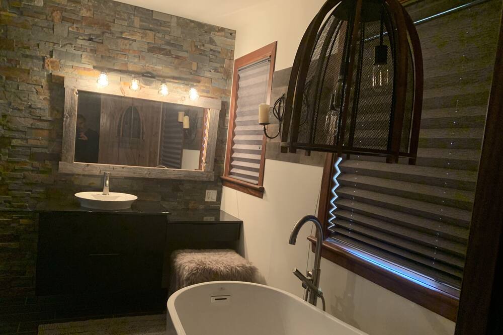 Photo of Bathroom in Lac Beauport