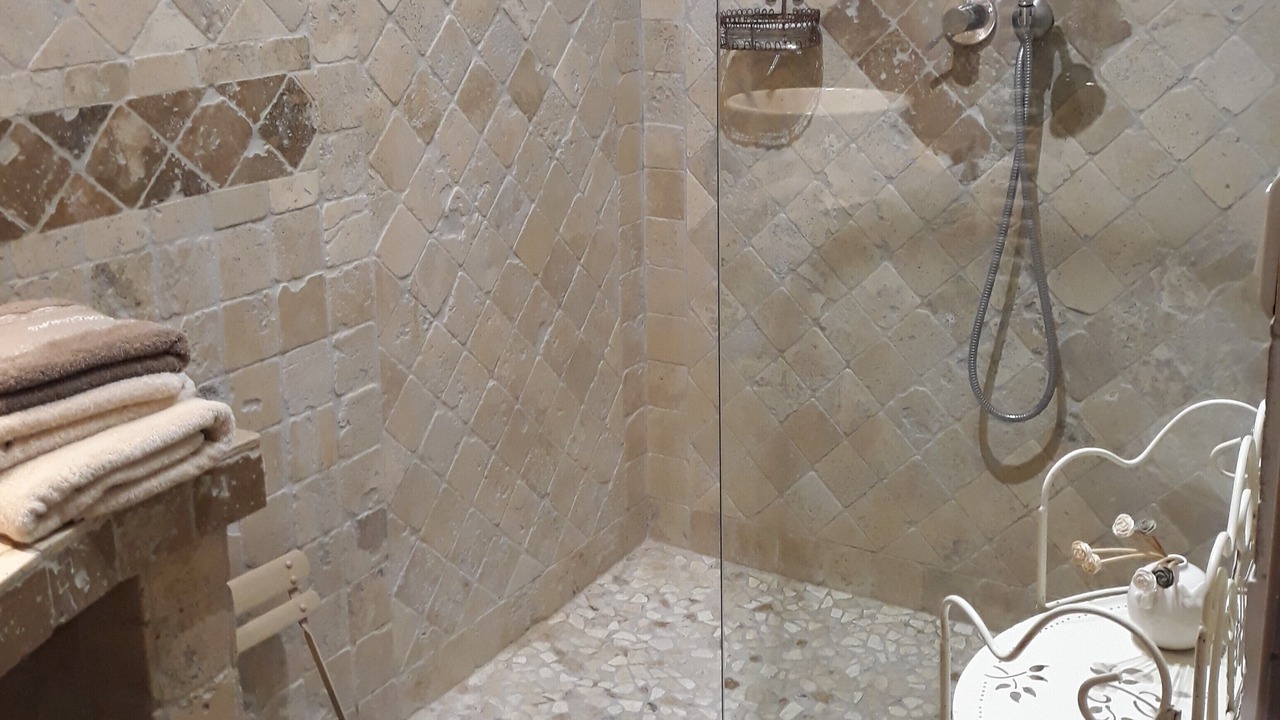 Photo of Bathroom in Lagnes