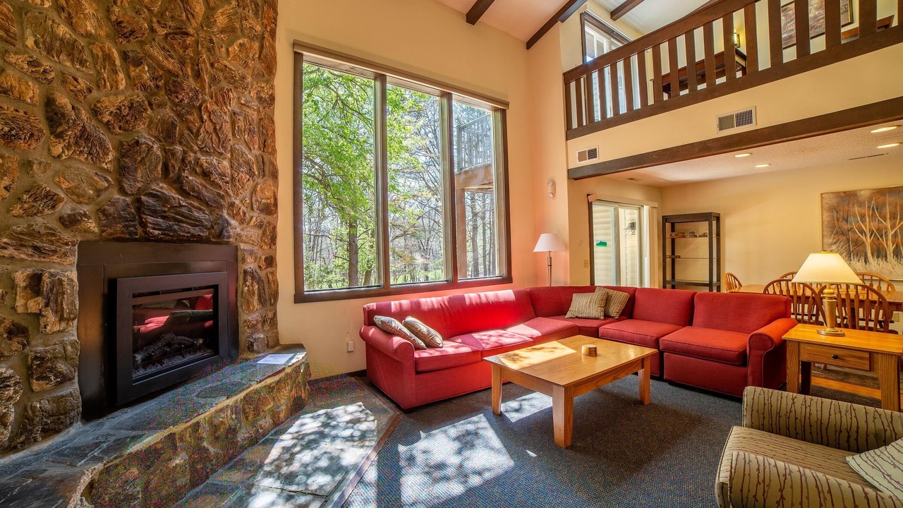 Photo of Livingroom in Massanutten