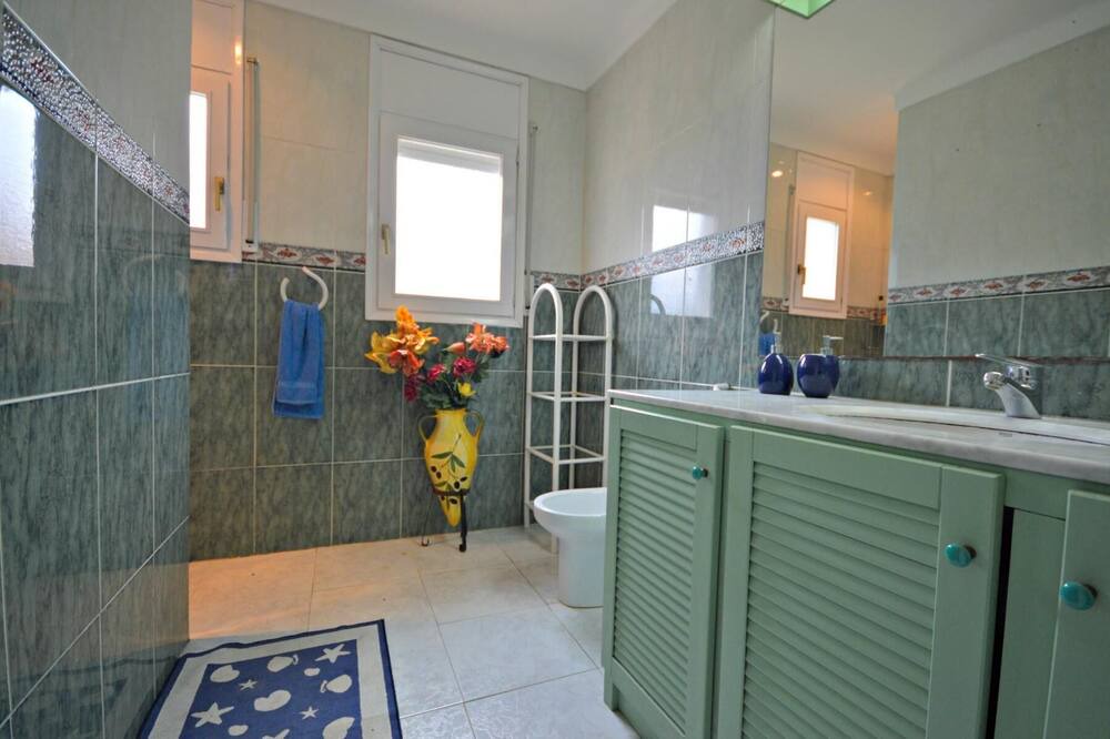 Photo of Bathroom in Sant Pere Pescador