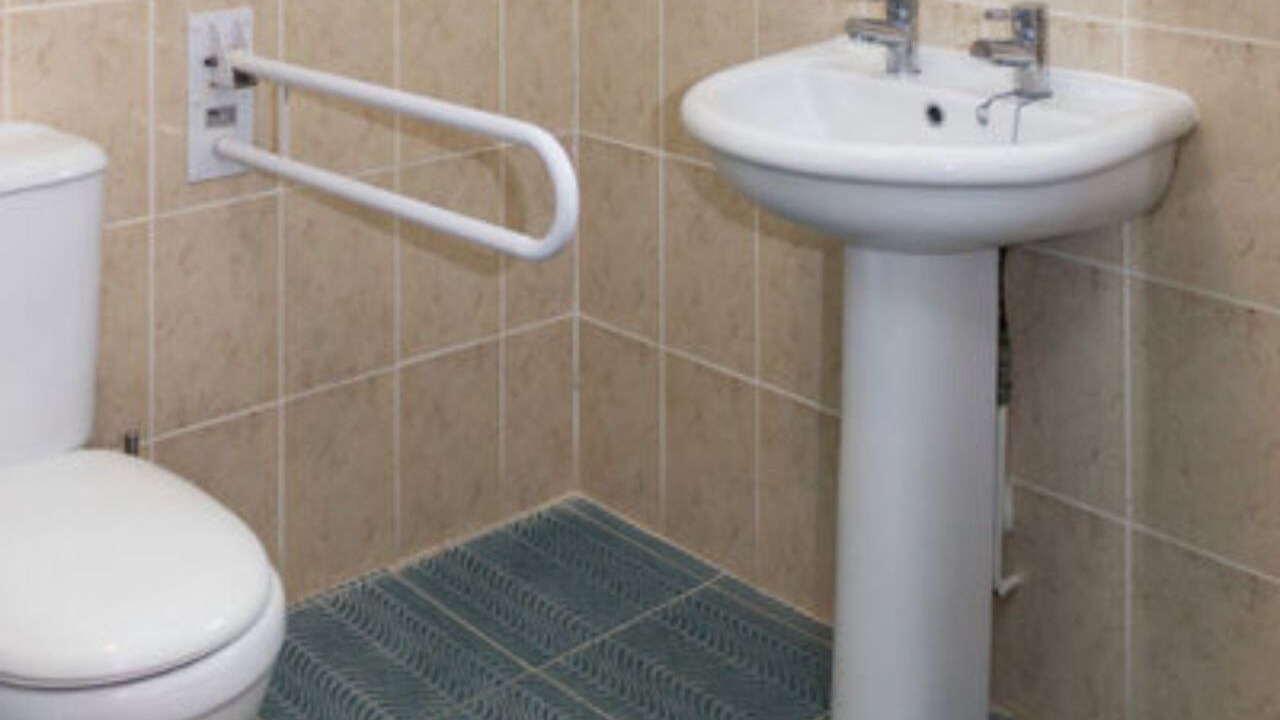 Photo of Bathroom in Rippingale