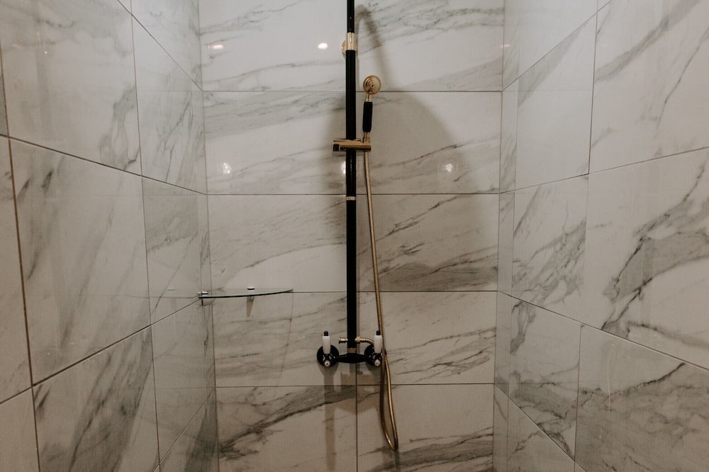 Photo of Bathroom in Saint-Hilaire-de-Brethmas